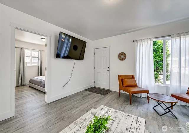 Photo 3 of Single family home for sale at 305 Meadow Ave N, Renton, WA 98057 | MLS# NWM2583046 | Listing updated on 2026-09-23