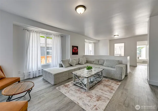 Photo 3 of Single family home for sale at 305 Meadow Ave N, Renton, WA 98057 | MLS# NWM2583046 | Listing updated on 2026-09-23