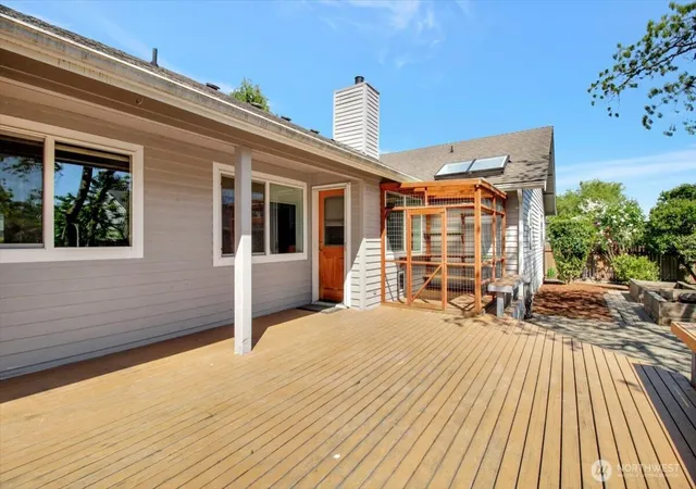 Photo 32 of Sale Pending at 2928 209th Place SW, Lynnwood, WA 98036 | MLS# NWM2583050 | Listing updated on 2026-10-13