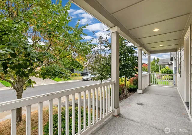 Photo 2 of Single family home for sale at 18835 105th Avenue Ct E, Puyallup, WA 98374 | MLS# NWM2583053 | Listing updated on 2026-09-29