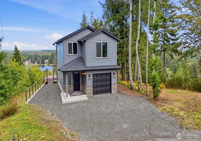 Single family home for sale at 421 W Satsop Dr, Elma, WA 98541 | MLS# NWM2583055