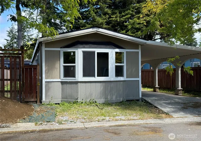 Photo 1 of Manufactured home for sale at 375 Union Ave Se #20, Renton, WA 98059 | MLS# NWM2583059 | Listing updated on 2026-09-30