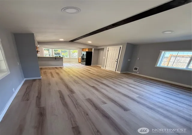 Photo 4 of Manufactured home for sale at 375 Union Ave SE #20, Renton, WA 98059 | MLS# NWM2583059 | Listing updated on 2026-09-30
