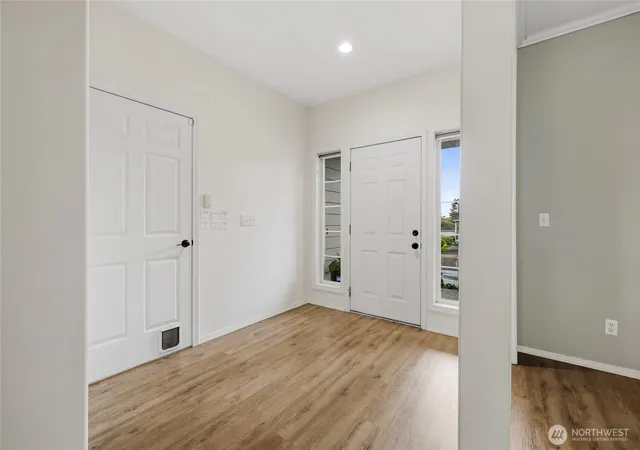 Photo 2 of Sale Pending at 38040 37th Place Se, Auburn, WA 98001 | MLS# NWM2583063 | Listing updated on 2026-09-24