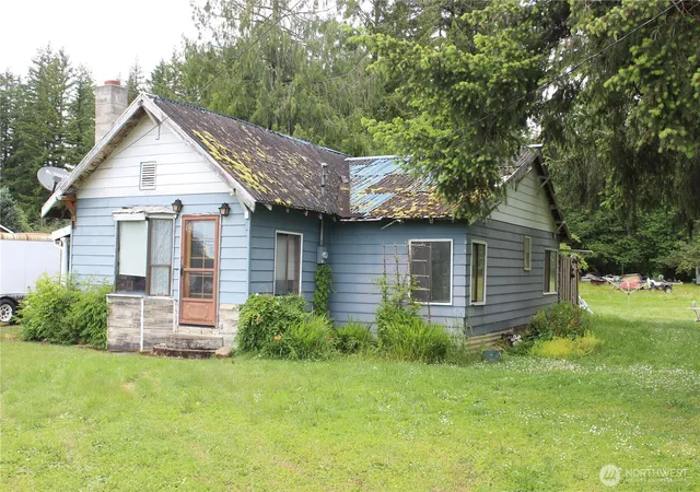 Photo 1 of Single family home for sale at 5 Elma Gate Rd, Oakville, WA 98568 | MLS# NWM2583076 | Listing updated on 2026-09-21