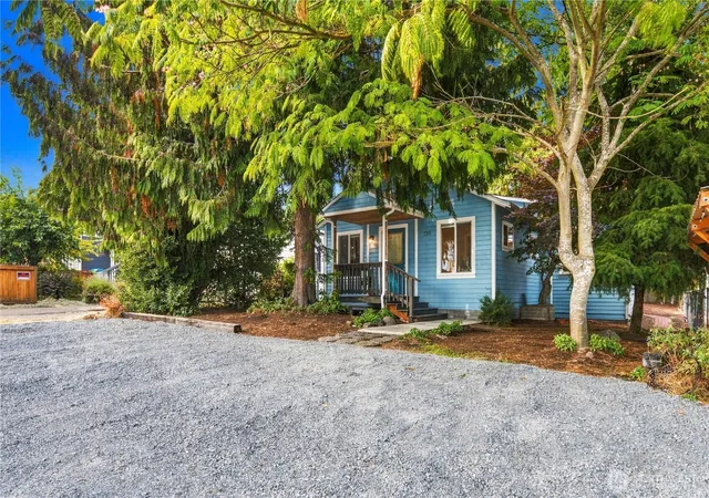 Photo 2 of Sale Pending at 730 N 100th Street, Seattle, WA 98133 | MLS# NWM2583090 | Listing updated on 2026-09-28