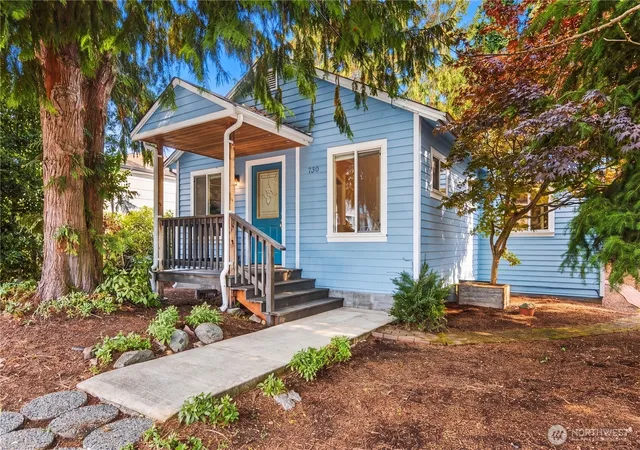 Photo 3 of Sale Pending at 730 N 100th Street, Seattle, WA 98133 | MLS# NWM2583090 | Listing updated on 2026-09-28