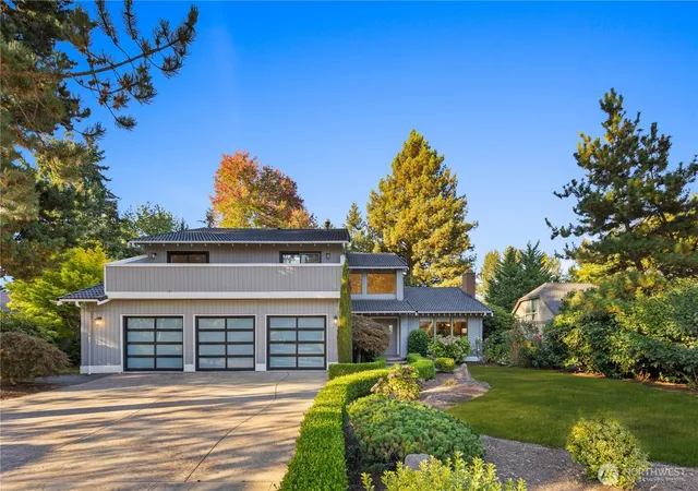 Photo 1 of Single family home for sale at 10 Tulalip Ky, Bellevue, WA 98006 | MLS# NWM2583103 | Listing updated on 2026-09-21