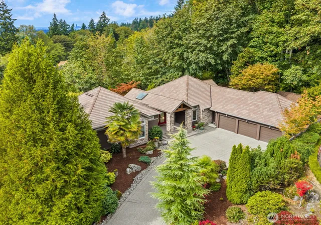 Photo 1 of Single family home for sale at 6560 156th Avenue Se, Bellevue, WA 98006 | MLS# NWM2583119 | Listing updated on 2026-09-23