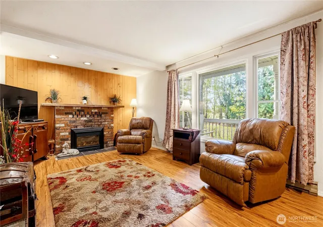 Photo 4 of Single family home for sale at 5474 Sand Rd, Bellingham, WA 98226 | MLS# NWM2583126 | Listing updated on 2026-10-01