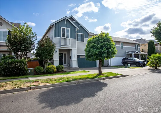 Photo 2 of Single family home for sale at 1949 Pleasure Dr Se, Tumwater, WA 98501 | MLS# NWM2583129 | Listing updated on 2026-09-25