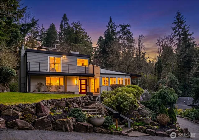 Photo 1 of Single family home for sale at 4830 88th Place Se, Mercer Island, WA 98040 | MLS# NWM2583136 | Listing updated on 2026-09-17