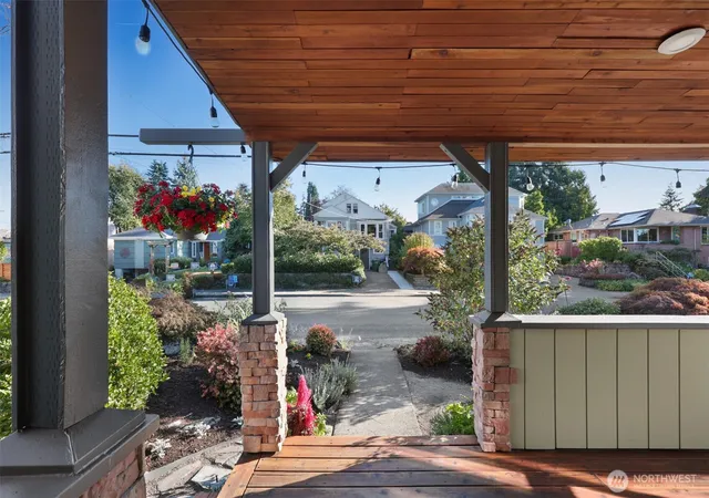 Photo 3 of Sale Pending at 3924 Sw Holden St, Seattle, WA 98136 | MLS# NWM2583159 | Listing updated on 2026-09-23