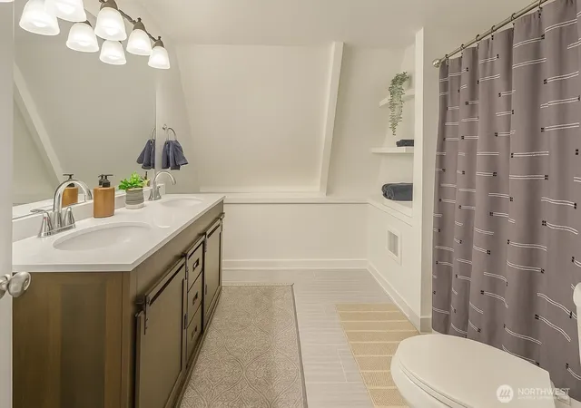 Photo 3 of Single family home for sale at 41 E Alderney St, Union, WA 98592 | MLS# NWM2583162 | Listing updated on 2026-09-17