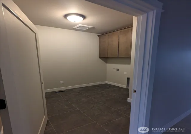 Photo 4 of Single family home for sale at 4481 Blackstone Way, Bellingham, WA 98226 | MLS# NWM2583168 | Listing updated on 2026-10-02