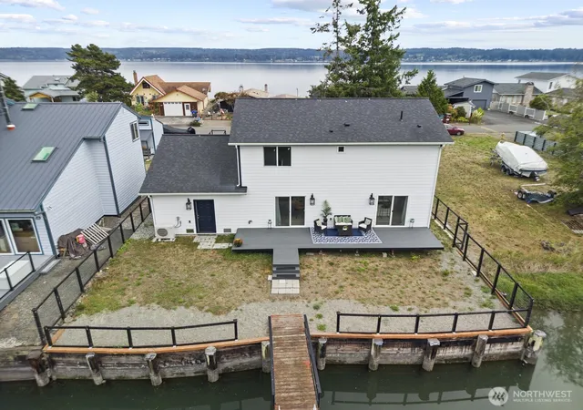 Photo 3 of Single family home for sale at 175 N Beach Dr, Port Ludlow, WA 98365 | MLS# NWM2583204 | Listing updated on 2026-09-27