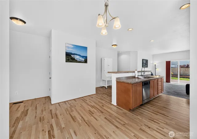 Photo 3 of Single family home for sale at 6618 Charlotte Ave SE, Auburn, WA 98092 | MLS# NWM2583206 | Listing updated on 2026-10-01