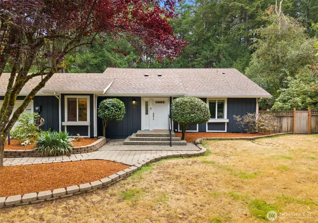 Photo 3 of Single family home for sale at 14323 51st Avenue Nw, Gig Harbor, WA 98332 | MLS# NWM2583208 | Listing updated on 2026-09-30
