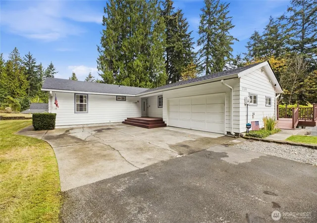 Photo 1 of Single family home for sale at 17209 45th Street E, Lake Tapps, WA 98391 | MLS# NWM2583210 | Listing updated on 2026-09-29