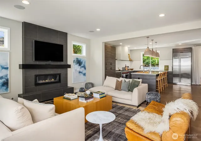 Photo 3 of Sale Pending at 5751 36th Avenue NE, Seattle, WA 98105 | MLS# NWM2583211 | Listing updated on 2026-09-25
