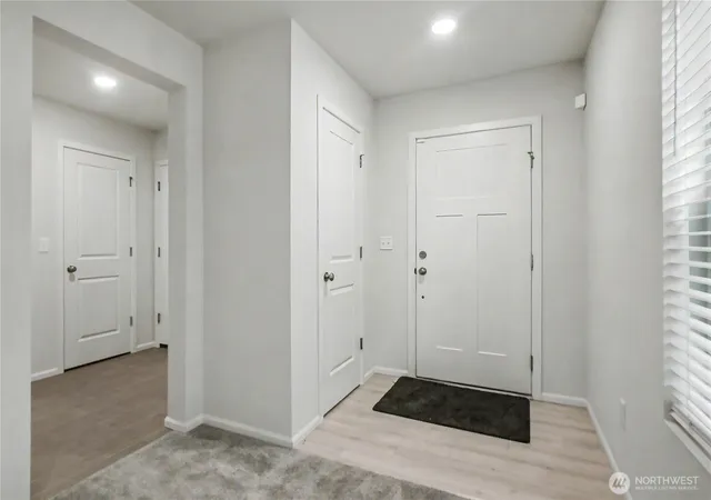 Photo 3 of Single family home for sale at 9118 Lady Slipper St Se, Olympia, WA 98501 | MLS# NWM2583214 | Listing updated on 2026-09-26