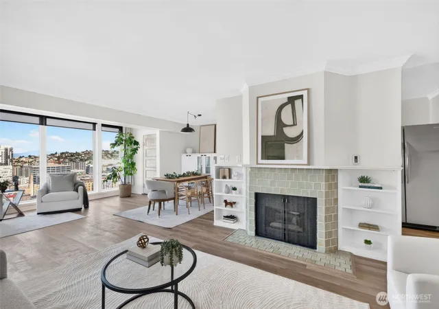 Photo 4 of Condo for sale at 400 Melrose Ave E #509, Seattle, WA 98102 | MLS# NWM2583244 | Listing updated on 2026-09-22
