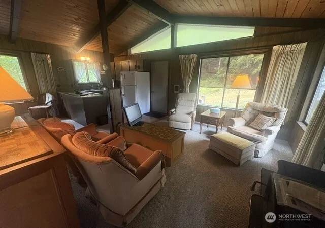 Photo 3 of Single family home for sale at 450 N Duckabush Dr W, Hoodsport, WA 98548 | MLS# NWM2583258 | Listing updated on 2026-09-25