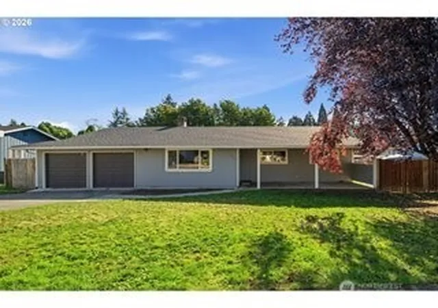 Photo 1 of Single family home for sale at 826 B St, Washougal, WA 98671 | MLS# NWM2583260 | Listing updated on 2026-10-15