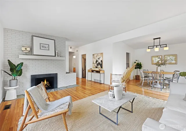 Photo 3 of Sale Pending at 1603 NW 89th Street, Seattle, WA 98117 | MLS# NWM2583265 | Listing updated on 2026-09-22