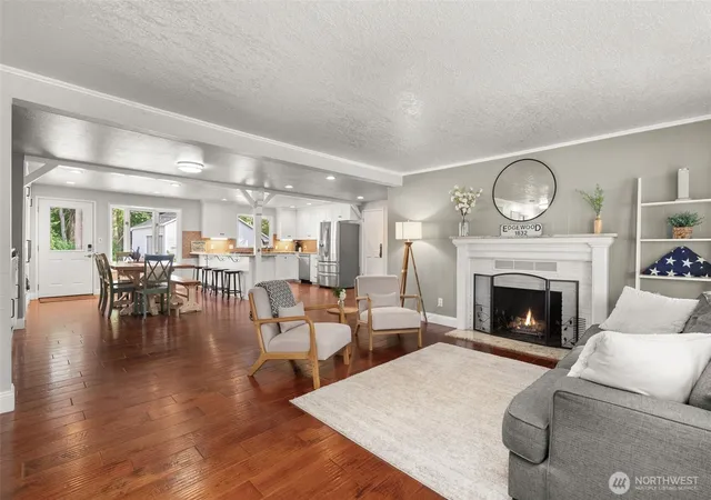 Photo 3 of Single family home for sale at 2525 112th Avenue E, Edgewood, WA 98372 | MLS# NWM2583269 | Listing updated on 2026-09-23