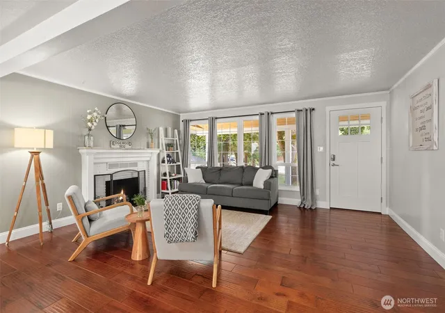 Photo 3 of Single family home for sale at 2525 112th Avenue E, Edgewood, WA 98372 | MLS# NWM2583269 | Listing updated on 2026-09-23