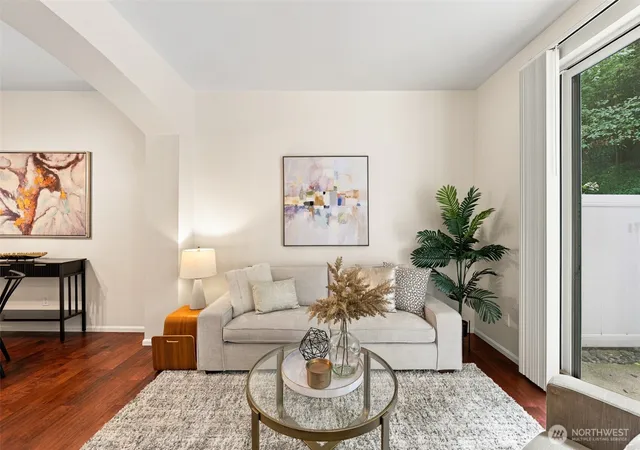 Photo 4 of Townhouse for sale at 3727 S Holly Park Dr, Seattle, WA 98118 | MLS# NWM2583286 | Listing updated on 2026-09-30