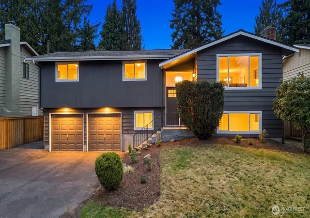 Photo 1 of Sale Pending at 321 Nw 182nd Street, Shoreline, WA 98177 | MLS# NWM2583290 | Listing updated on 2026-09-28