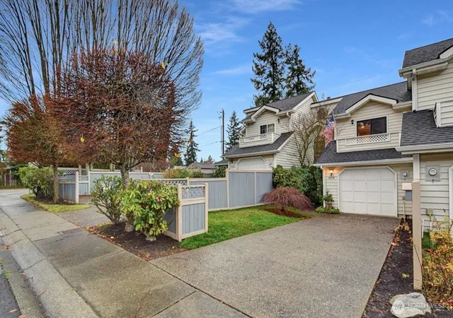 Photo 1 of Townhouse for sale at 18604 48th Place S, Sea Tac, WA 98188 | MLS# NWM2583291 | Listing updated on 2026-09-18