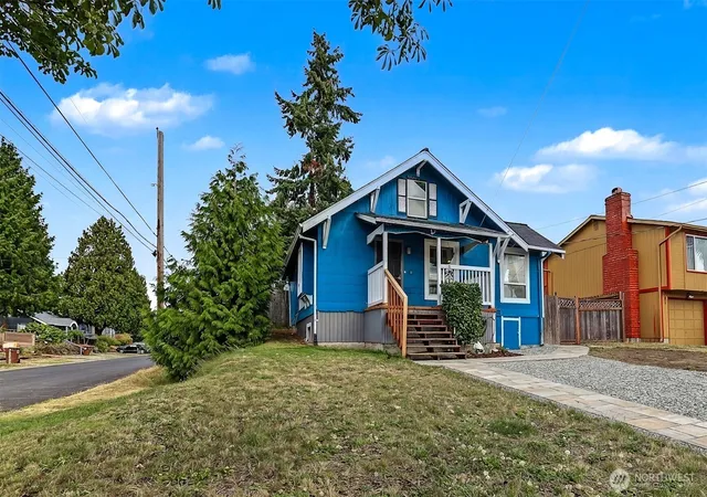 Photo 2 of Single family home for sale at 7401 S I St, Tacoma, WA 98408 | MLS# NWM2583292 | Listing updated on 2026-09-23