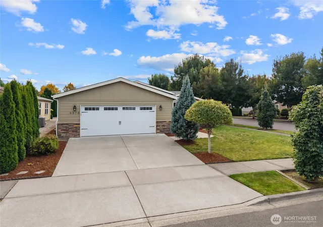 Photo 2 of Manufactured home for sale at 4273 35th Avenue Se, Lacey, WA 98503 | MLS# NWM2583293 | Listing updated on 2026-09-26
