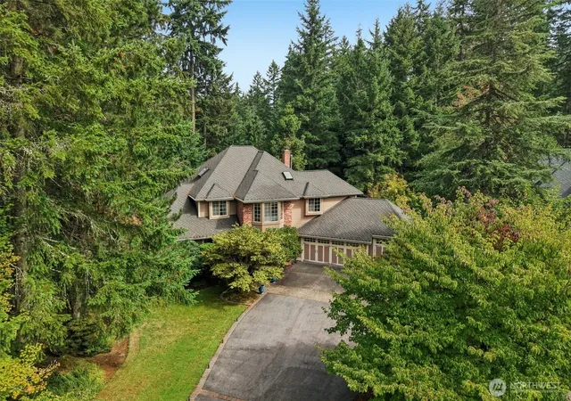 Photo 2 of Single family home for sale at 18452 Ne 199th Street, Woodinville, WA 98077 | MLS# NWM2583295 | Listing updated on 2026-09-28