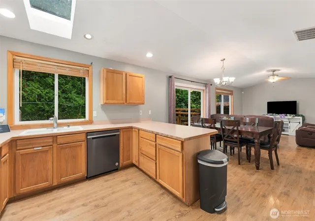 Photo 4 of Single family home for sale at 7721 Locust Ave E, Bonney Lake, WA 98391 | MLS# NWM2583298 | Listing updated on 2026-10-01