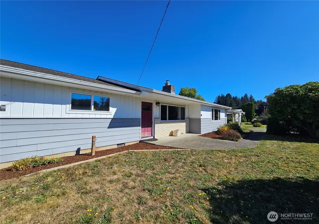 Photo 2 of Single family home for sale at 145 Hurd Rd, Elma, WA 98541 | MLS# NWM2583301 | Listing updated on 2026-09-29