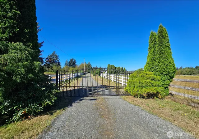 Photo 3 of Single family home for sale at 145 Hurd Rd, Elma, WA 98541 | MLS# NWM2583301 | Listing updated on 2026-09-29
