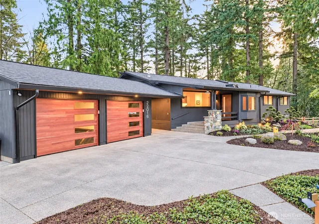 Photo 2 of Single family home for sale at 22016 Vine Rd, Brier, WA 98036 | MLS# NWM2583311 | Listing updated on 2026-10-02