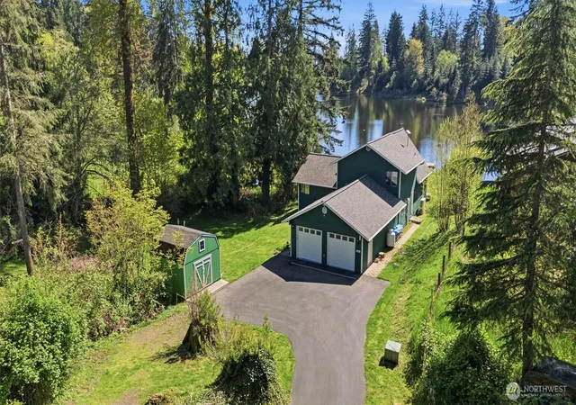 Photo 2 of Single family home for sale at 22312 W Lake Kayak Dr, Monroe, WA 98272 | MLS# NWM2583320 | Listing updated on 2026-09-17