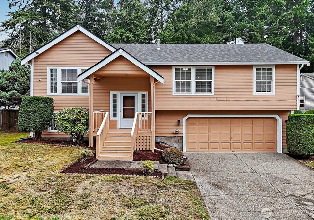 Photo 3 of Single family home for sale at 13519 20th Avenue Ct E, Tacoma, WA 98445 | MLS# NWM2583331 | Listing updated on 2026-09-24