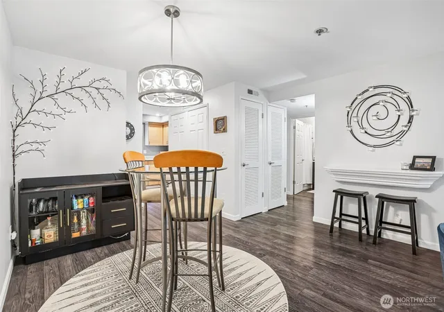 Photo 3 of Condo for sale at 250 NW Dogwood St #E104, Issaquah, WA 98027 | MLS# NWM2583336 | Listing updated on 2026-09-24