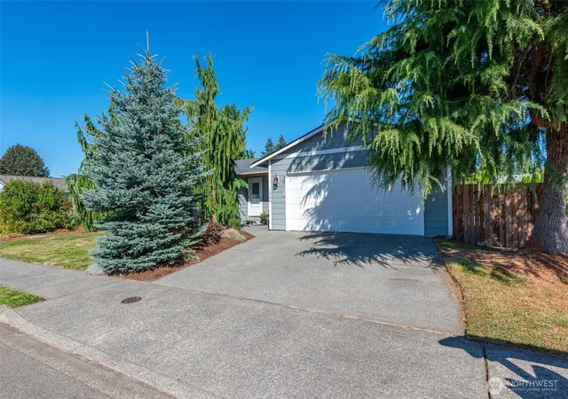 Single family home for sale at 1303 Kendra Ln, Burlington, WA 98233 | MLS# NWM2583337