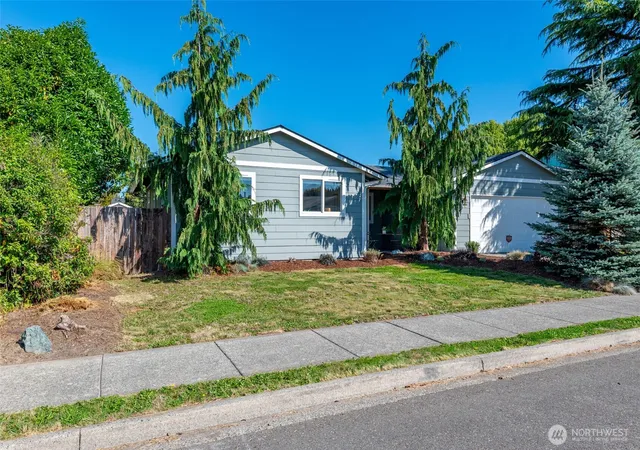 Photo 2 of Single family home for sale at 1303 Kendra Ln, Burlington, WA 98233 | MLS# NWM2583337 | Listing updated on 2026-09-21