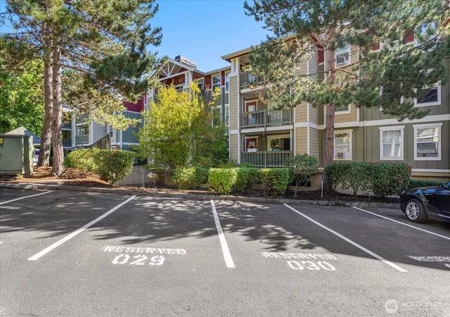 Photo 3 of Condo for sale at 7711 NE 175th Street #308, Kenmore, WA 98028 | MLS# NWM2583346 | Listing updated on 2026-10-02