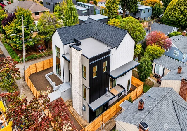 Photo 3 of Single family home for sale at 3410 W Ruffner St, Seattle, WA 98199 | MLS# NWM2583348 | Listing updated on 2026-09-29