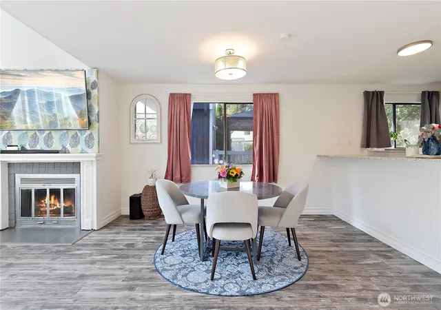 Photo 3 of Single family home for sale at 14116 NE 78th Court, Redmond, WA 98052 | MLS# NWM2583358 | Listing updated on 2026-09-24