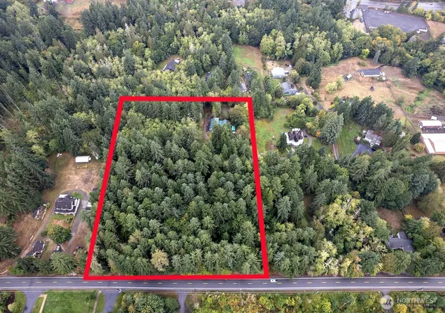 Photo 3 of Single family home for sale at 517 Nw Old Orchard Way, Poulsbo, WA 98370 | MLS# NWM2583367 | Listing updated on 2026-09-17